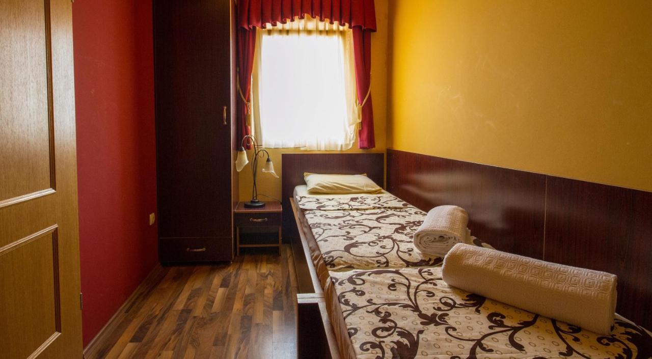 Apart Hotel Samardzic 티바트 객실 사진